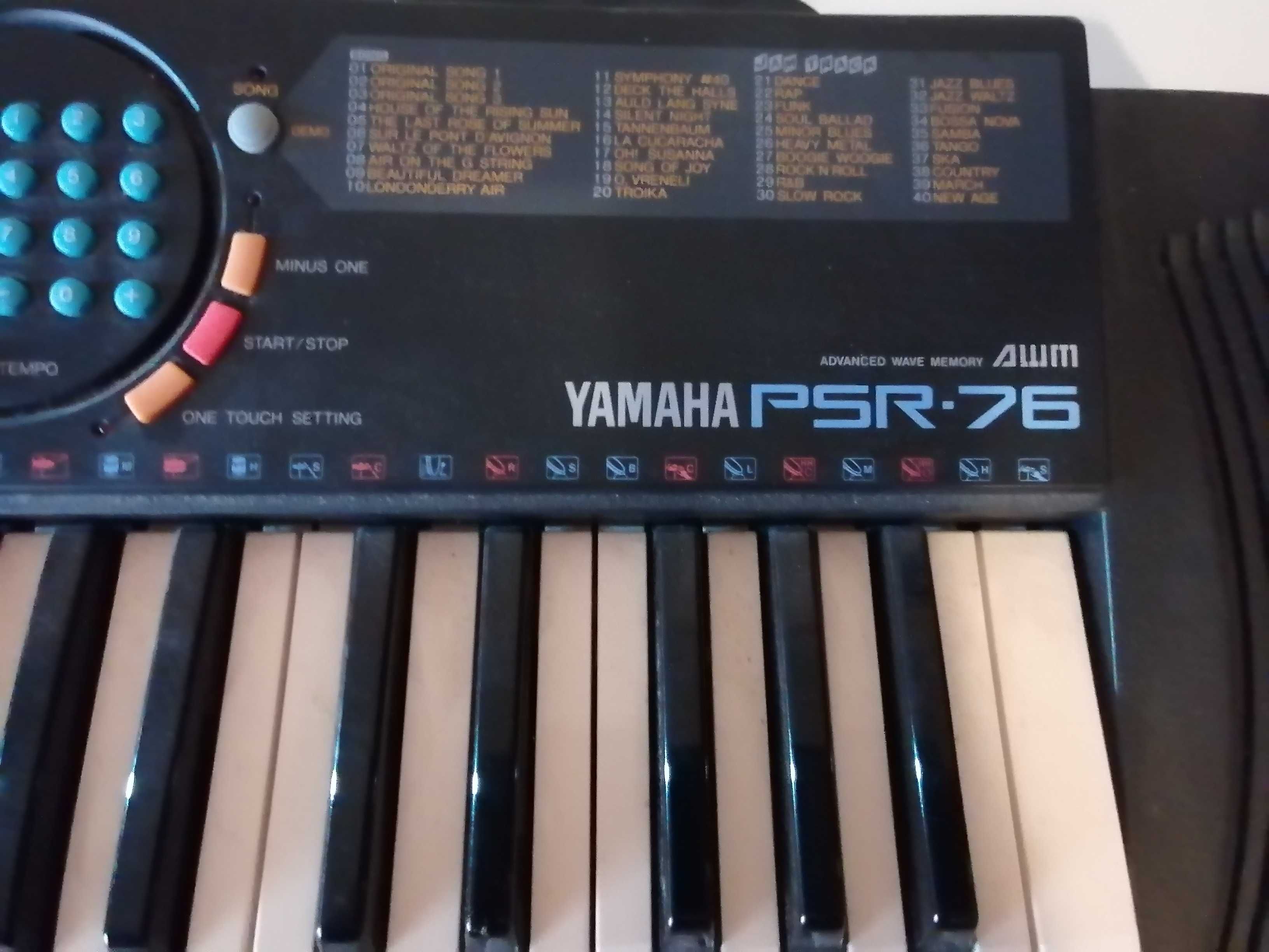 Orga Yamaha PSR-76