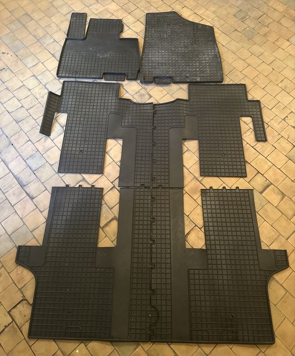 Автоковрики резиновые на Кия Карнивал (Carnival) 21-22 год кузов