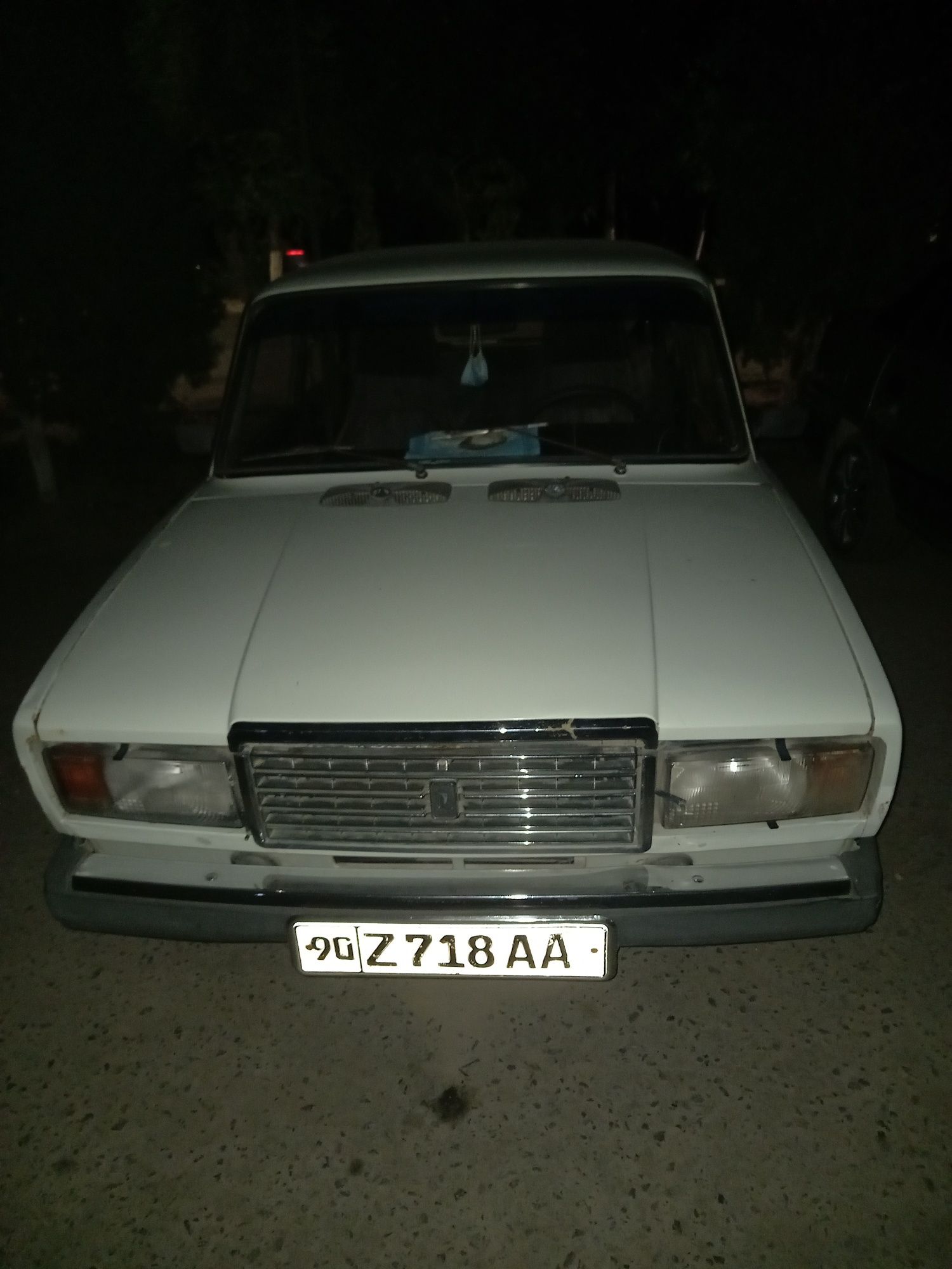Vaz 2107 жигули белый