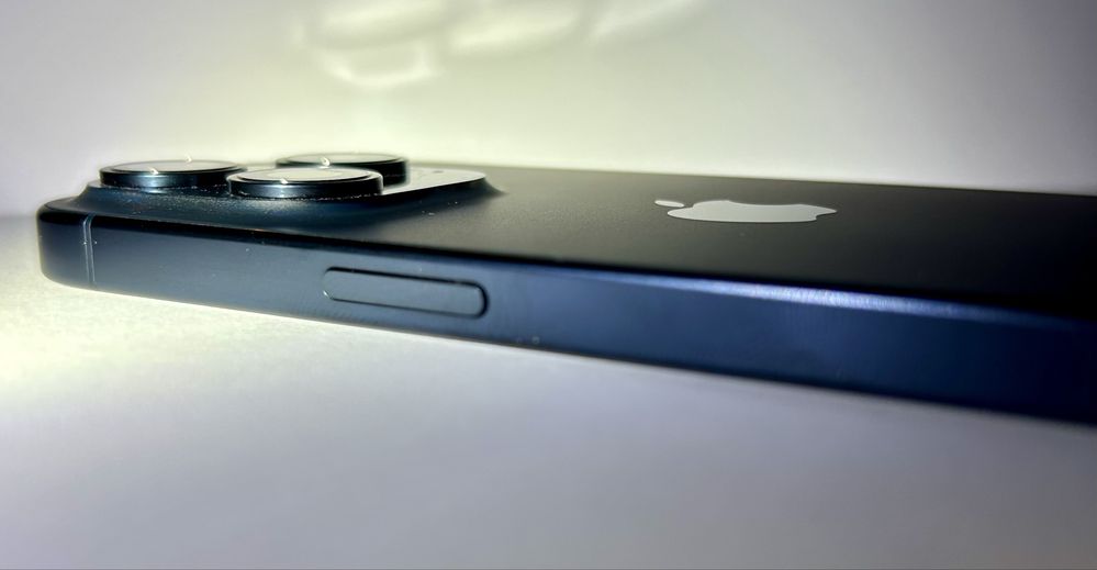 Като нов! Iphone 15 Pro 128Gb