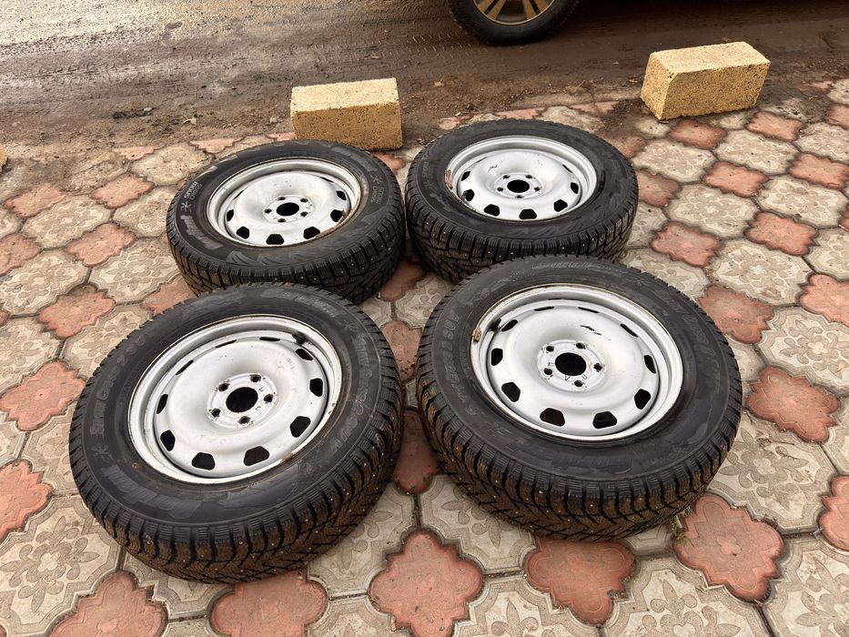 Продам колеса в сборе на 16