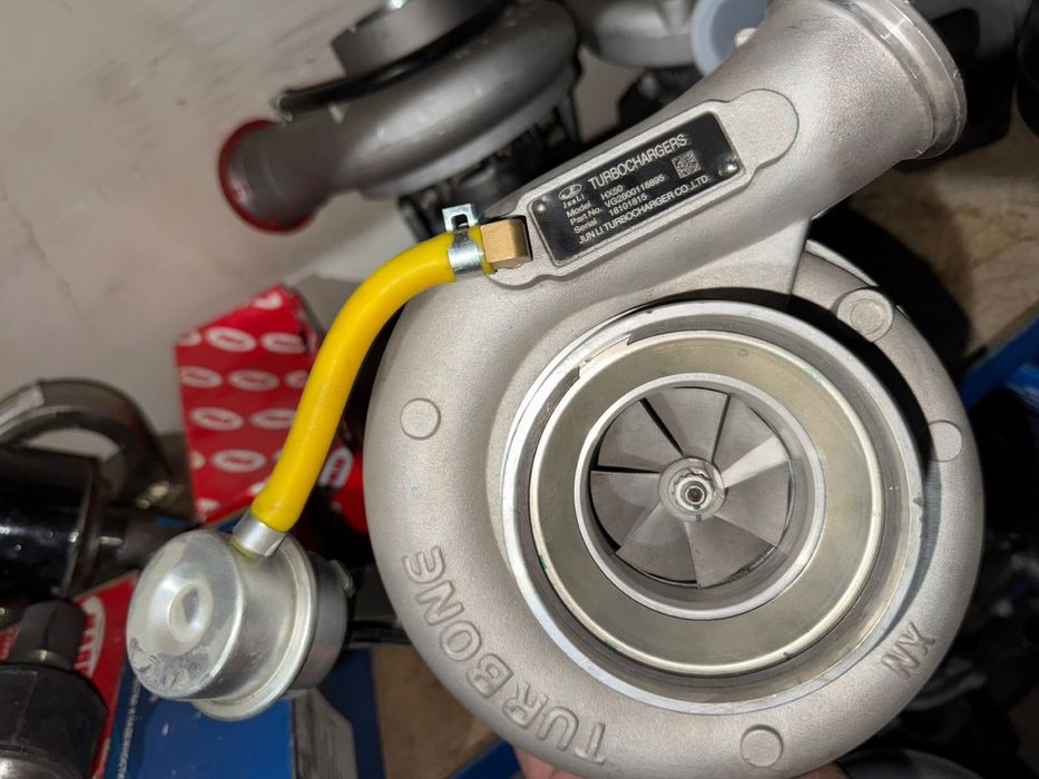 Турбина на Howo Sinotruk HX50 Новая