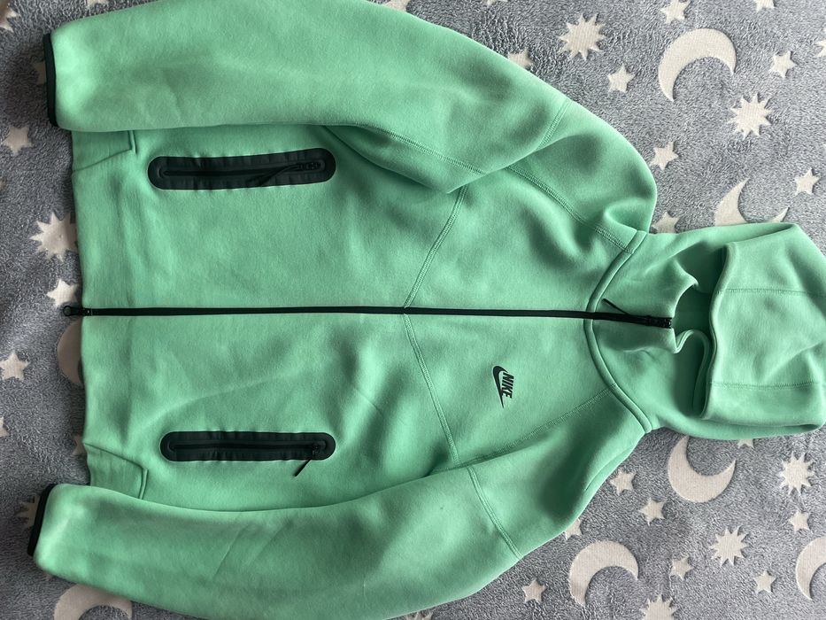 Nike tech fleece