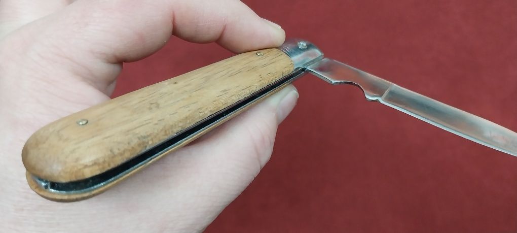 Стар електричарски нож