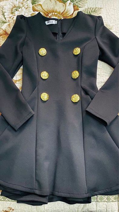 Продаю вечернее платье. Есть скидка.