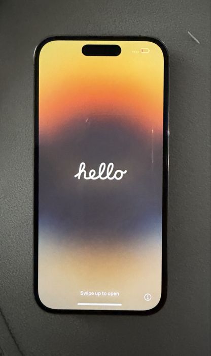 Iphone 14 pro gold