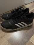 Pantofi sport Adidas, matimea 38