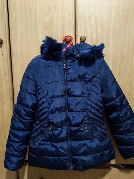 Куртка для девочки подростка