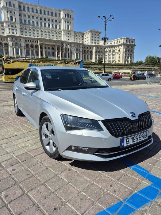 Skoda Superb Skoda superb 2.0 DSG 150CP