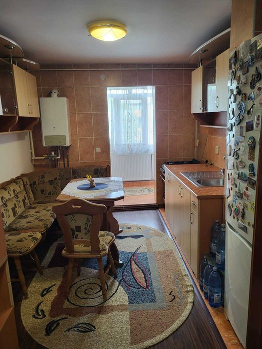 Vand apartament, 3 camere decomandate,72 mp utili,  Str.Nordului Bacau