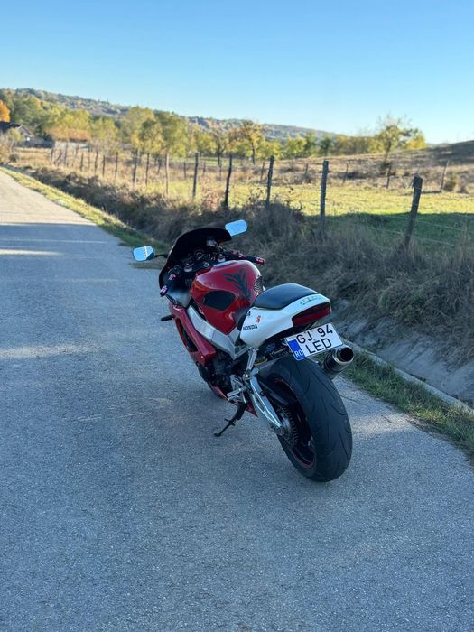 Vând honda cbr 929 injectie