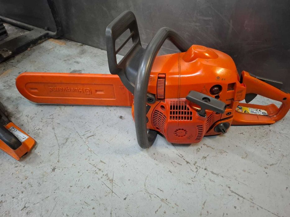 Vand fierastrau cu lant drujba Husqvarna 435