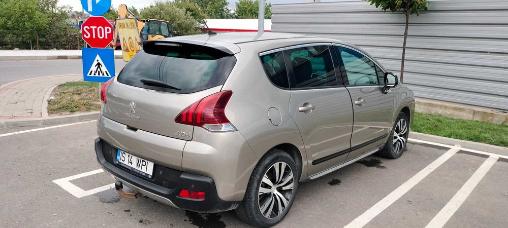 Peugeot 3008 Hybrid4