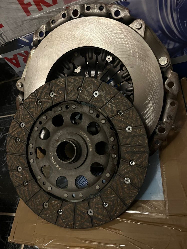 Ambreaje custom cu kevlar