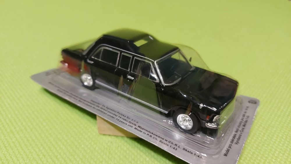 Fiat 130 Papamobil. Цена: 25лв. (1/710). Мащаб 1:43