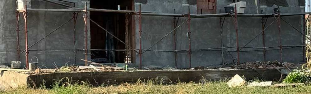 Inchiriez schela pentru lucrari la inaltime