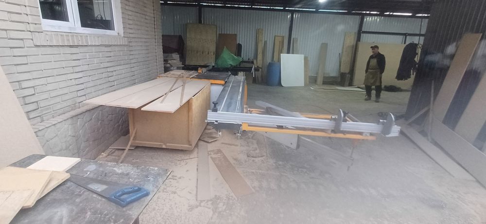 Продаётся станок для распил дсп