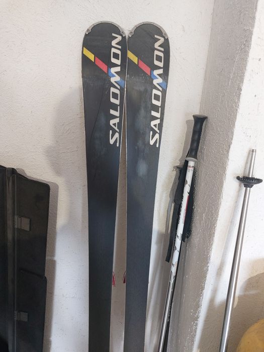 Продавам 240лв Ски Salomon Powerline