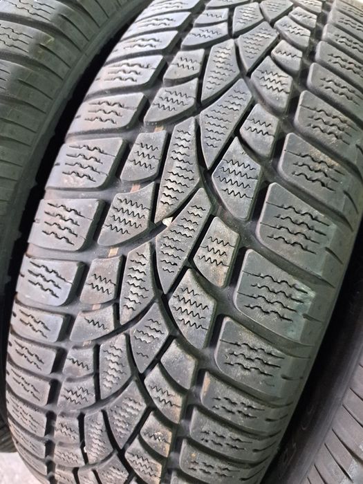 4 anvelope iarnă 215 60 r17 Dunlop