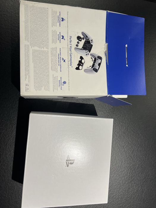 Controller wireless Sony DualSense Edge pentru PlayStation 5