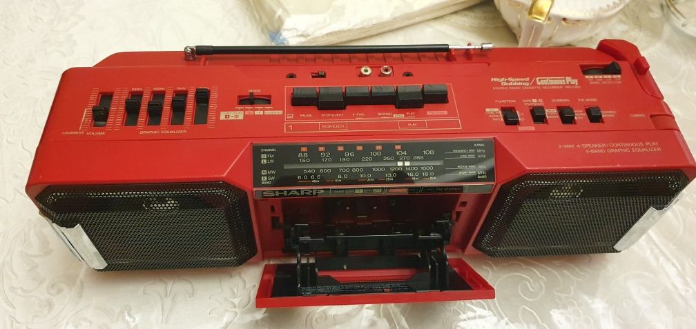 Sharp WQ-T282Q(R).