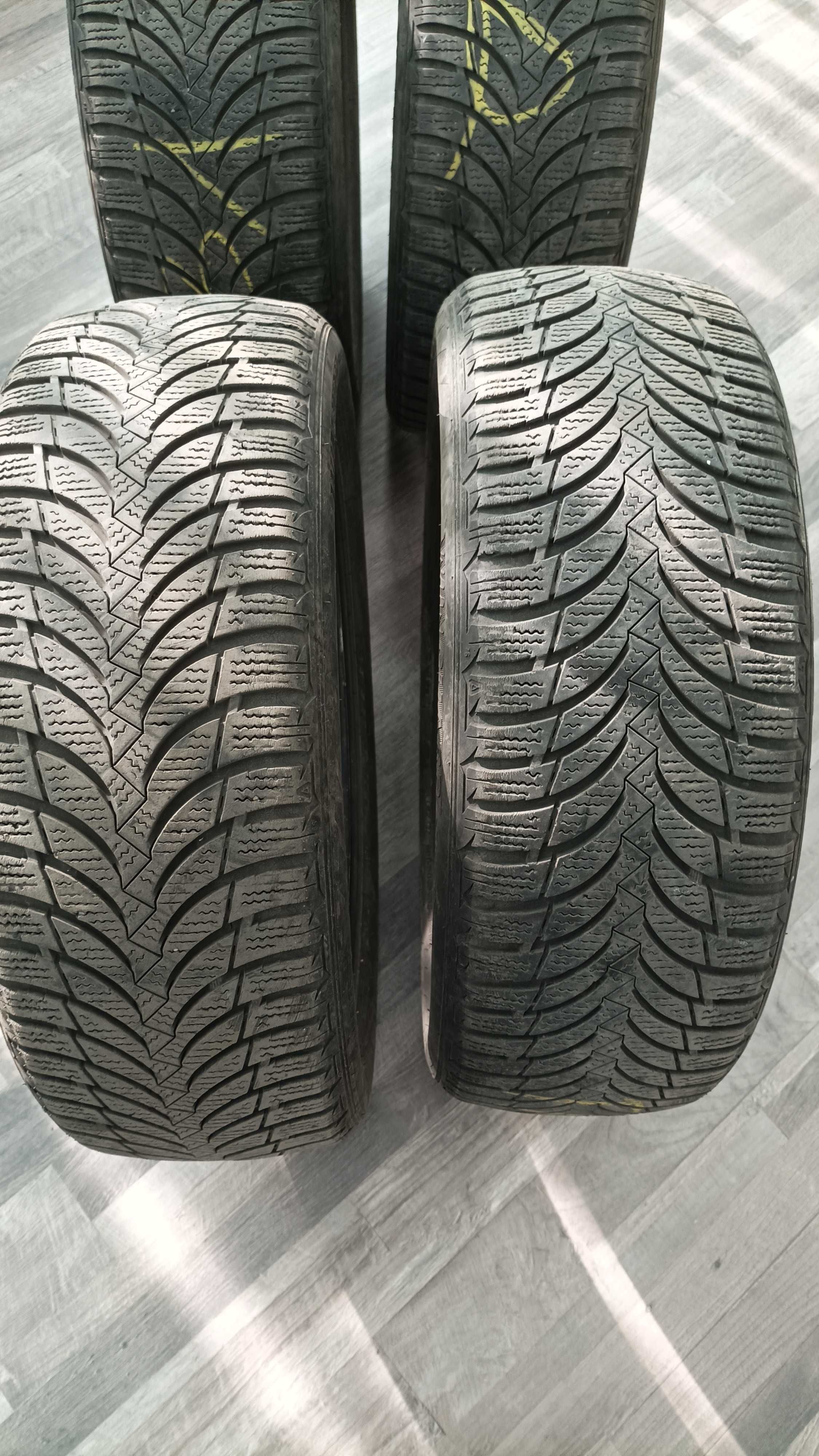 Зимни гуми Nexen 185 55 16 - 4бр