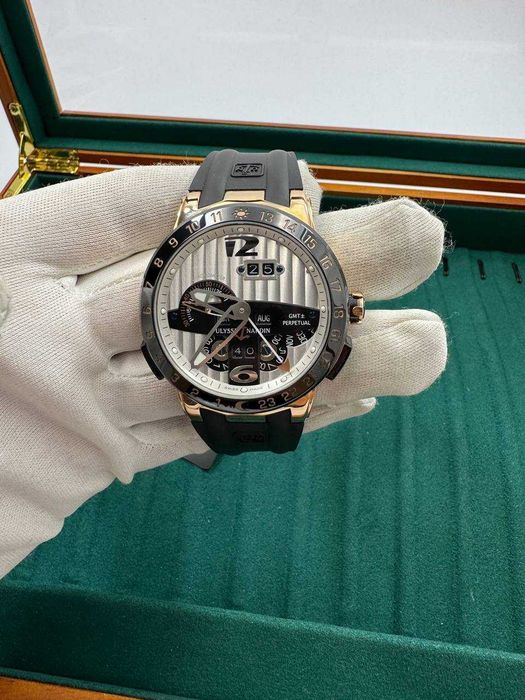 Ulysse Nardin El Toro  Black Toro