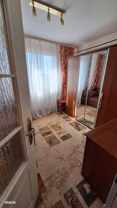 Apartament 2 camere Vlaicu et.intermediar,centrală,parcare rezervată