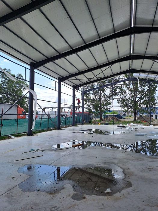 Vând hala metalica 15x25