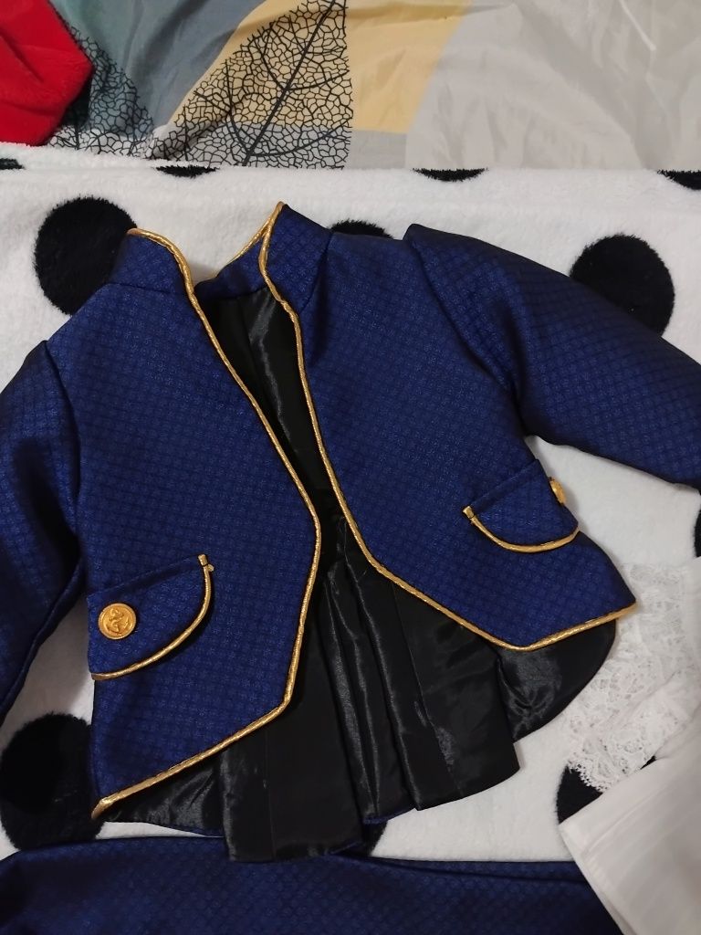 Costumas botez impecabil