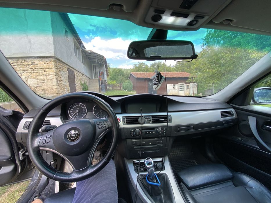 Vand BMW e90 320d 4800 Negociabil