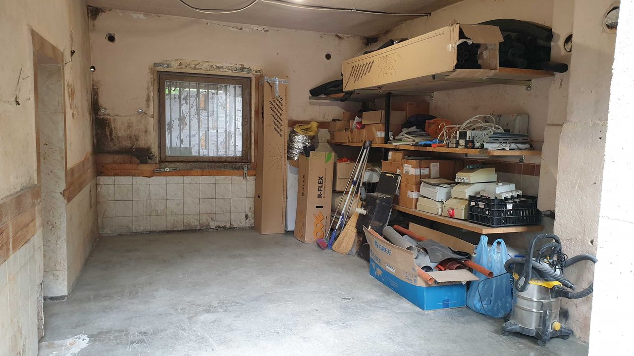 Продава се Промишлена сграда в София, Младост 4 - 116 кв.м за 1552 €/кв.м - Снимка #1