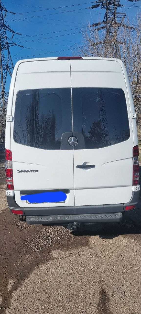 Mercedes sprinter