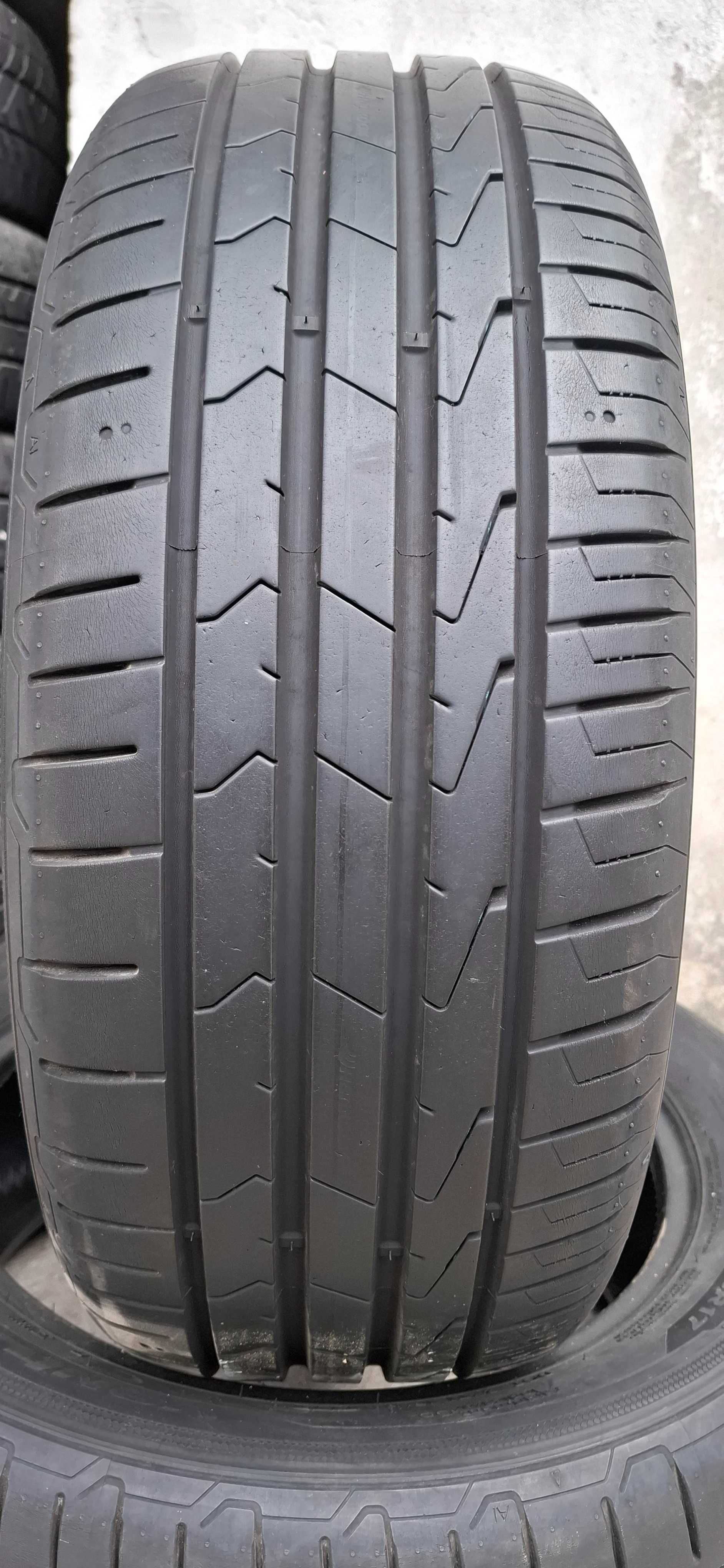2бр. 215/55/17 Hankook 7mm грайфер, дот 17г. Безплатен монтаж
