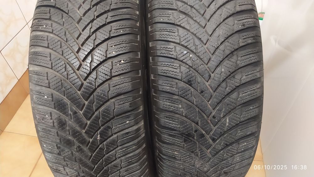 Продавам 2 бр. Зимни гуми Firestone 205/55/16  по 65лв.