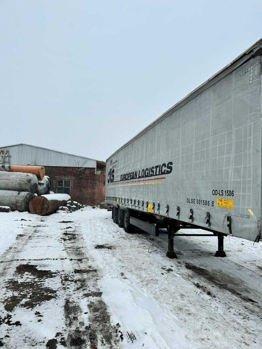 Тентовый полуприцеп Krone sd