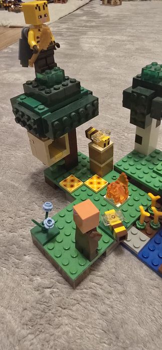 Lego minecraft Ferma albinelor 21165
