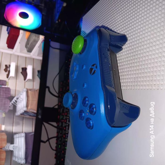 Xbox one 500gb с един контролер