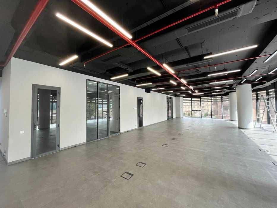 Сдаётся офис 306 м² в БЦ Orient, Центр Юнусабадский р-н рынок Алайский