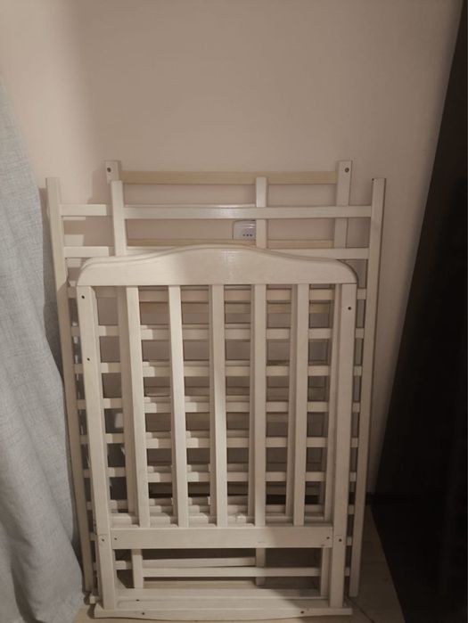 Кровать детская в хорошем состояний