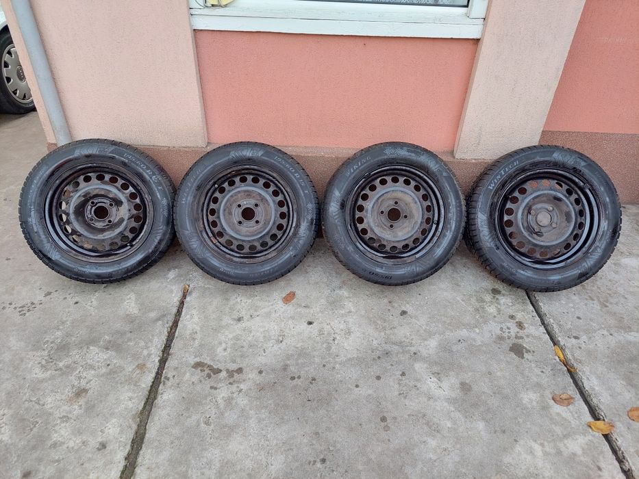 Anvelope iarna  195 60 15  jante opel plus capace originale