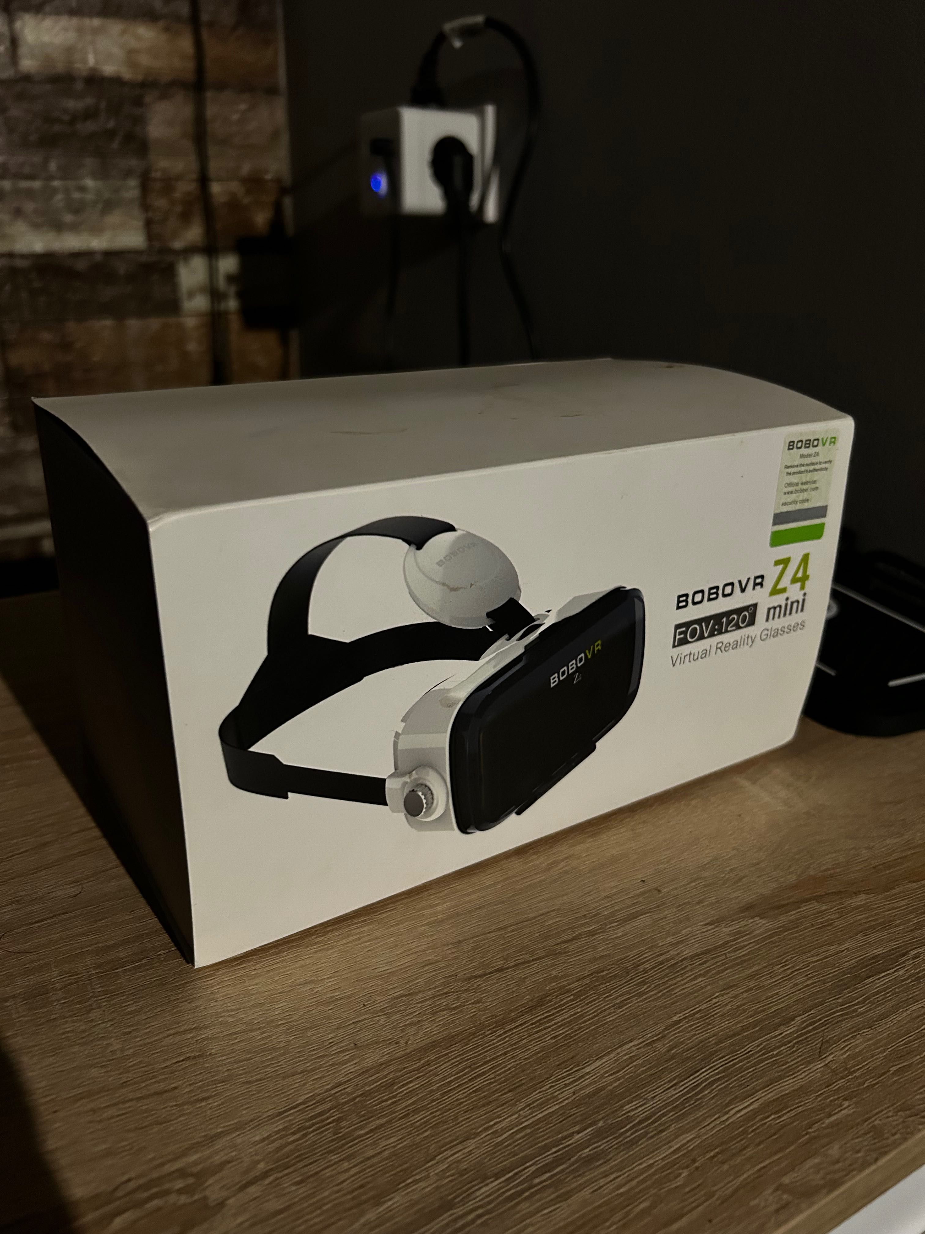 Очила за виртуална реалност, VR за смартфон, Bobovr Z4+таблет Alcatel