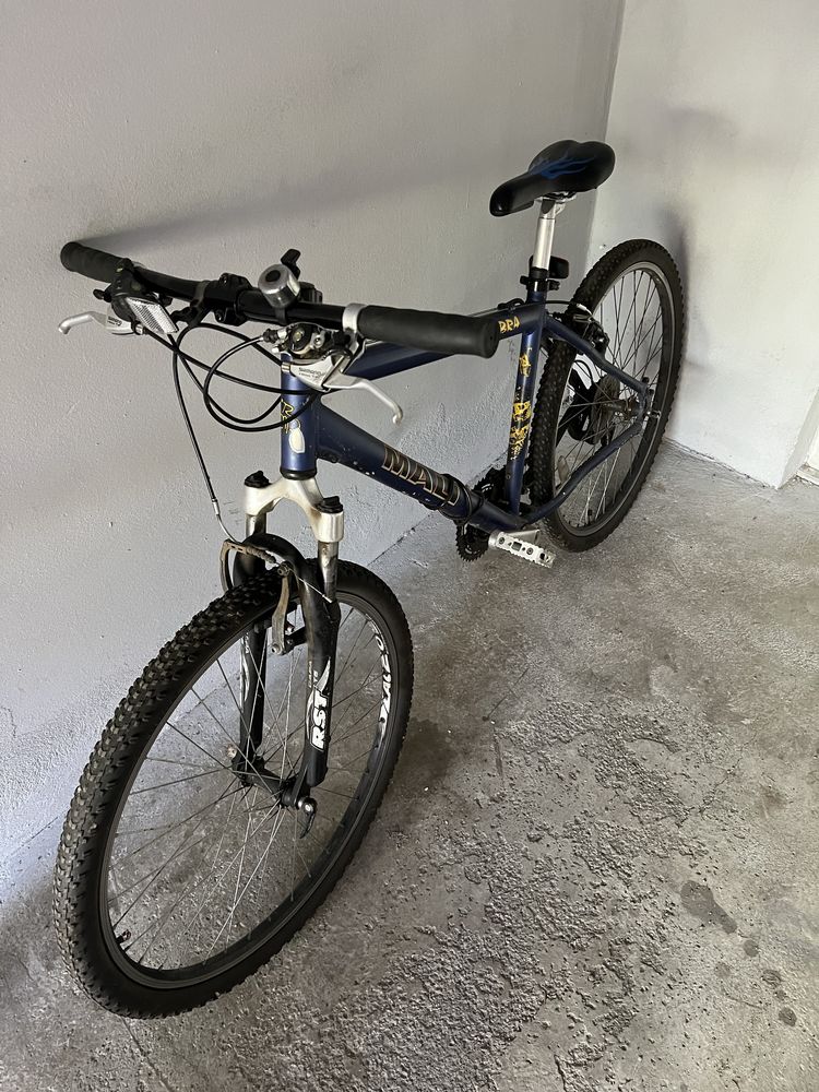 bicicleta mountain bike in stare buna, intretinuta,perfect functionala