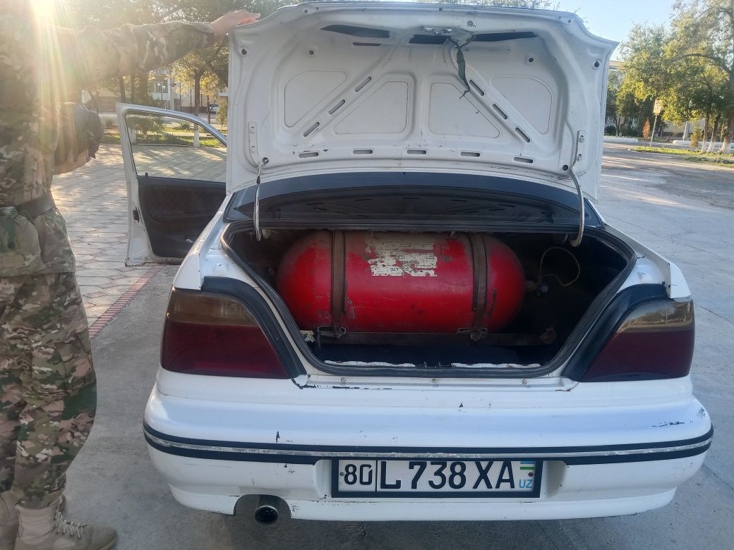 Nexia 1 sons sotigladi srocni 2005yigl
