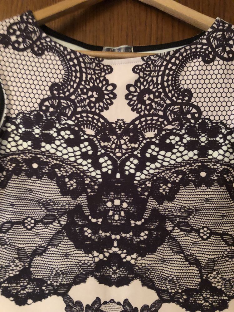 Rochie roz , Lipsy, marimea M