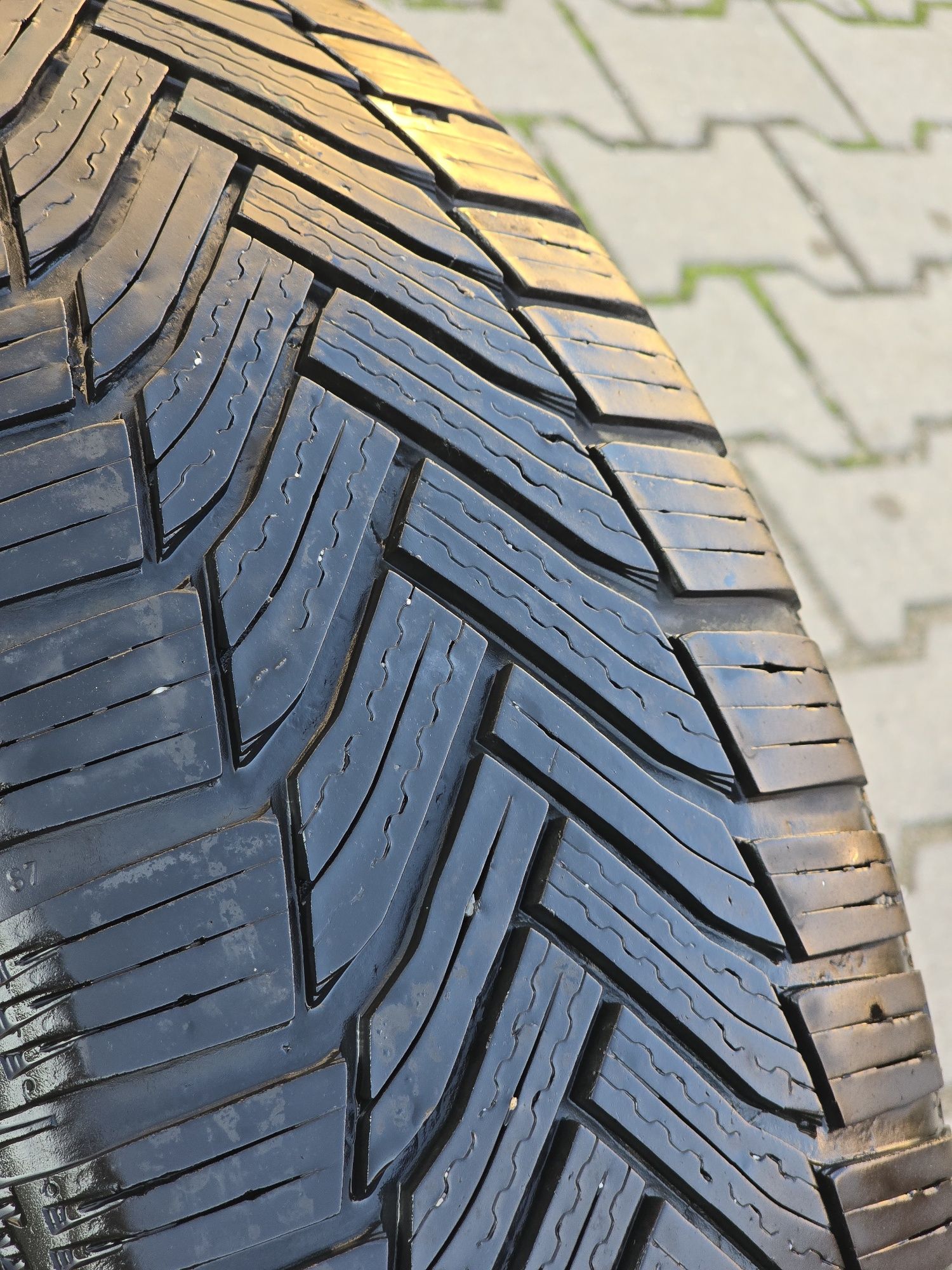 123 456 . .Michelin