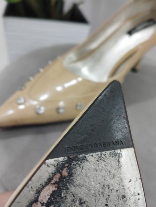 Обувки с ток на Dolce & Gabbana