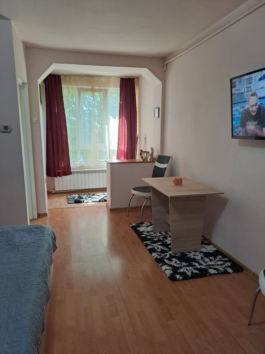 Garsoniera complet mobilată de vânzare