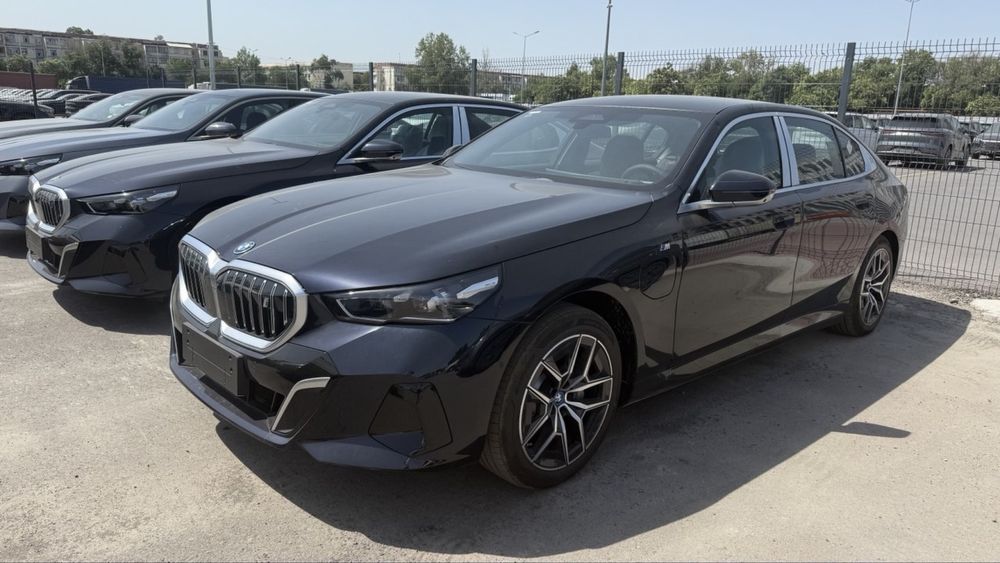 BMW i5 35 L 2025 bez probeg