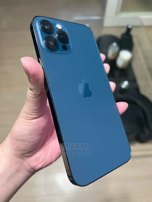 iPhone 12 Pro Max blue 256gb 77%